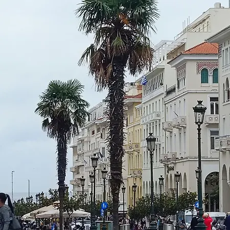 Ibis Close To Aristotelous Square Apartament